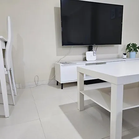 Casa De Eva C20a01 By R2r Consulting アパート