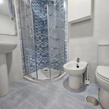 アパート Casa De Eva C20a01 By R2r Consulting ウンケラ