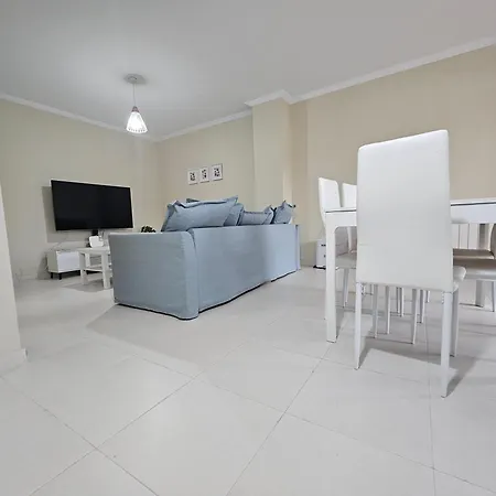 Casa De Eva C20a01 By R2r Consulting *